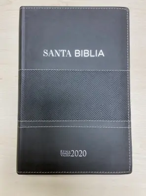 9788418630095