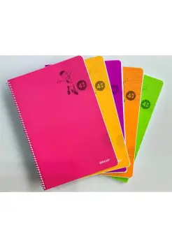 CUADERNO CUADRCULA PAUTADA 3X3 TAMAO CUARTO CON ESPIRAL Y TAPA DE PLSTICO