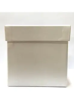 CAJA DE REGALO BLANCO PERLA 105 X 105 X 105 MM